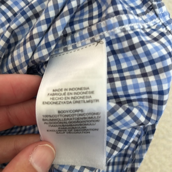 Ralph Lauren boy size 4/4T natural stretch, long sleeve button-down - Picture 6 of 6